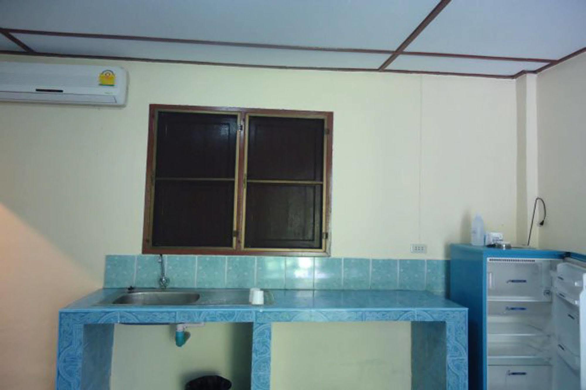 Koh Chang Hut Hotel Bagian luar foto