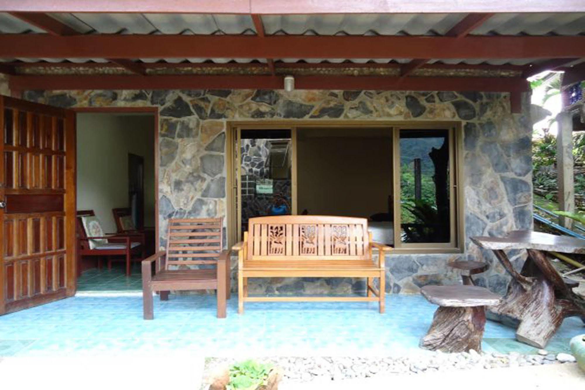 Koh Chang Hut Hotel Bagian luar foto
