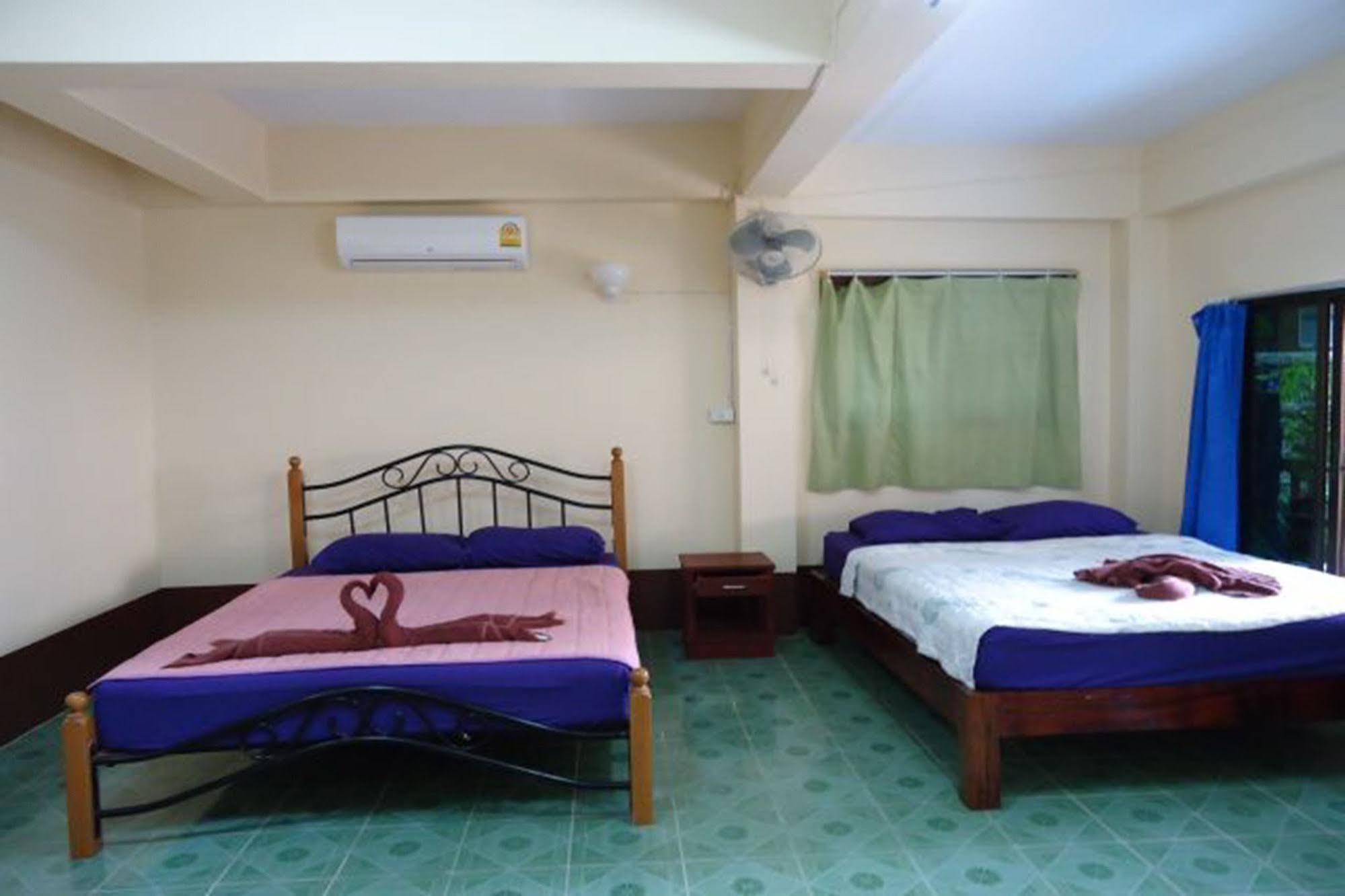 Koh Chang Hut Hotel Bagian luar foto